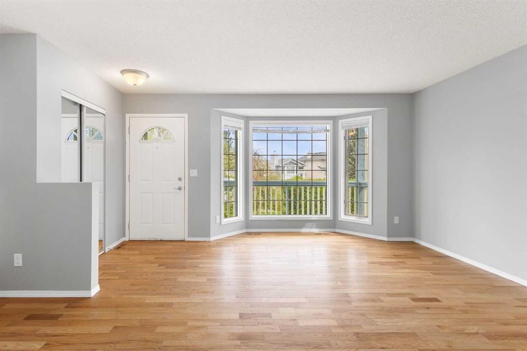 256 Covington Place Ne, Calgary, AB - Indoor
