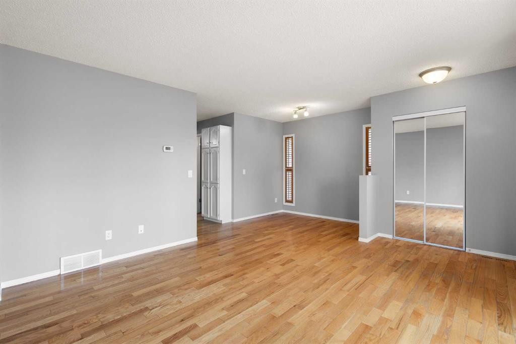 256 Covington Place Ne, Calgary, AB - Indoor Photo Showing Other Room