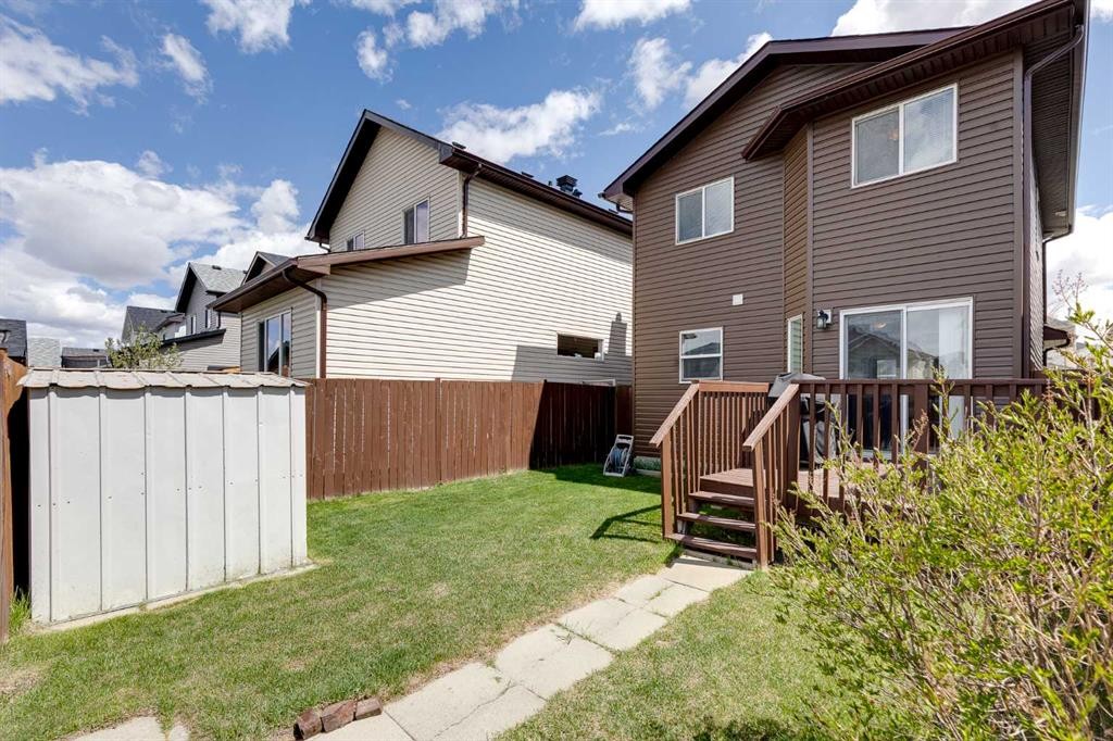 31 Taralake Gardens Ne, Calgary, AB - Outdoor With Exterior