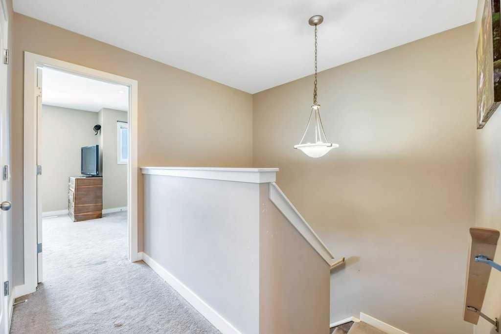 318 Strathcona Circle, Strathmore, AB - Indoor Photo Showing Other Room