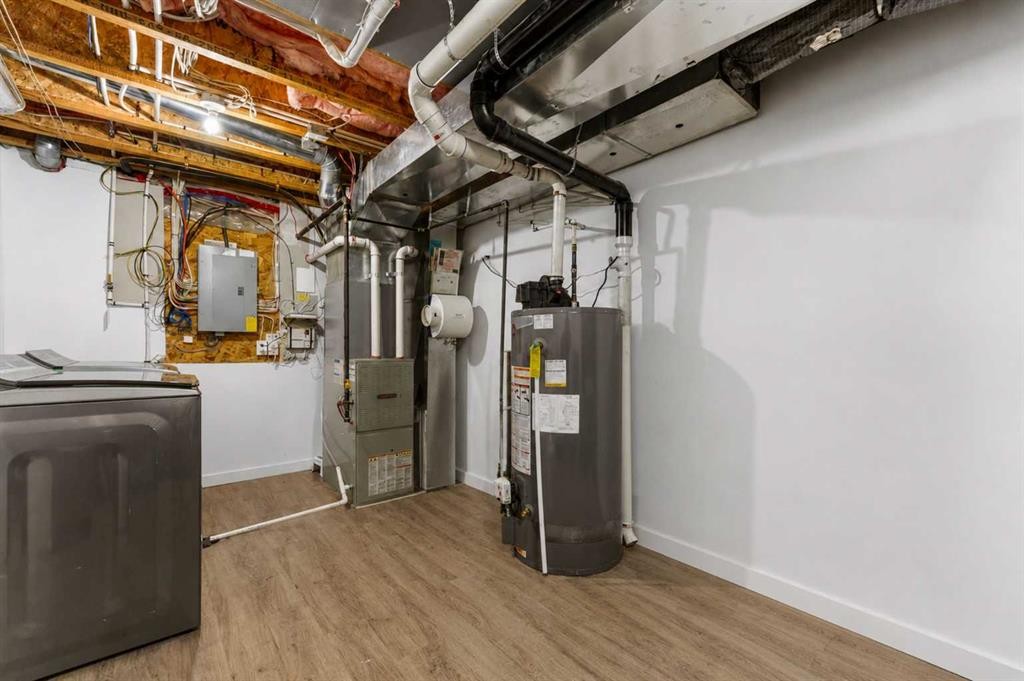 394 Copperpond Boulevard Se, Calgary, AB - Indoor Photo Showing Basement