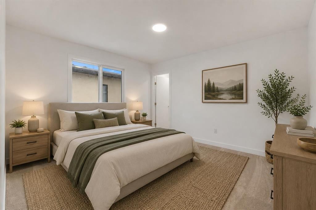 416 Watercrest Place, Chestermere, AB - Indoor Photo Showing Bedroom