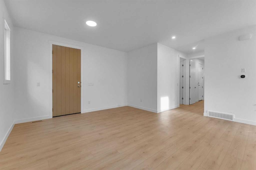 416 Watercrest Place, Chestermere, AB - Indoor Photo Showing Other Room
