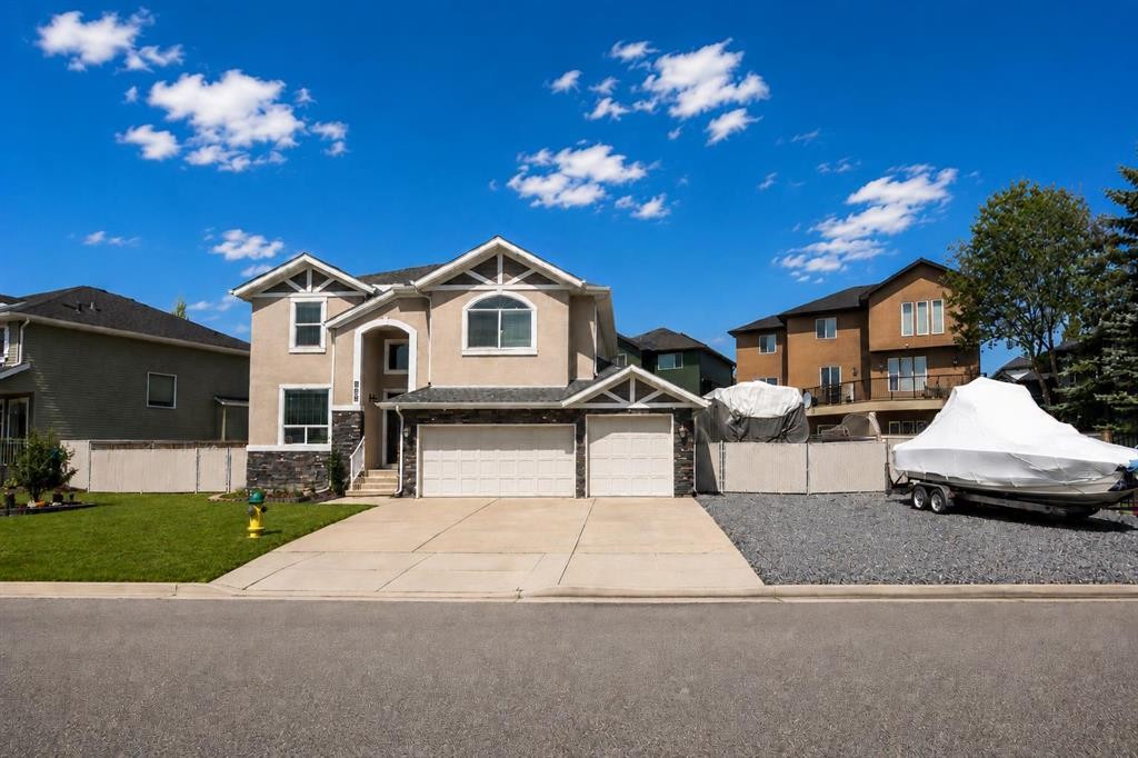 184 Magenta Crescent, Chestermere, AB - Outdoor With Facade