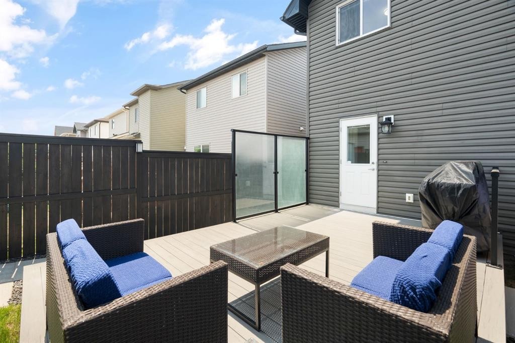 54 Legacy Common Se, Calgary, AB - Outdoor With Deck Patio Veranda With Exterior