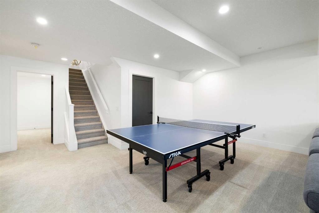 13 Shawnee Heath Sw, Calgary, AB - Indoor Photo Showing Other Room