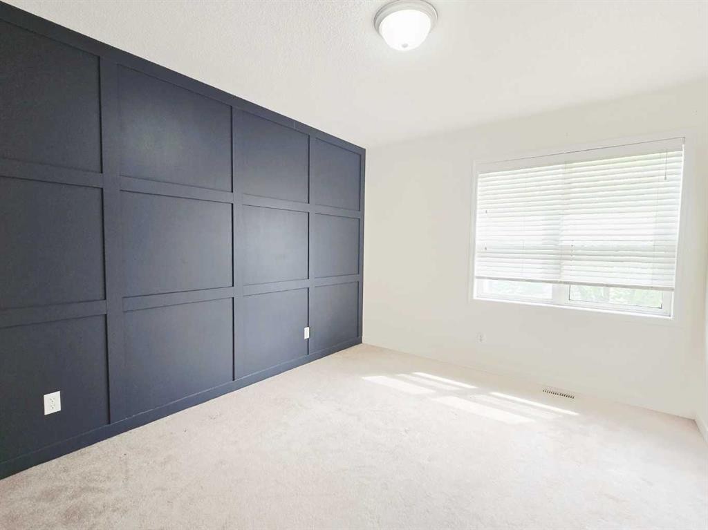 210 Prestwick Circle Se, Calgary, AB - Indoor Photo Showing Other Room