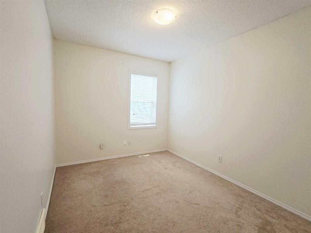 210 Prestwick Circle Se, Calgary, AB - Indoor Photo Showing Other Room