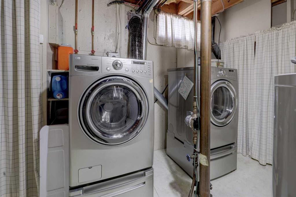 2328 Munro Drive Ne, Calgary, AB - Indoor Photo Showing Laundry Room