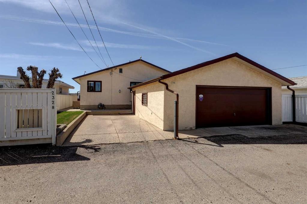 2328 Munro Drive Ne, Calgary, AB - Outdoor With Exterior