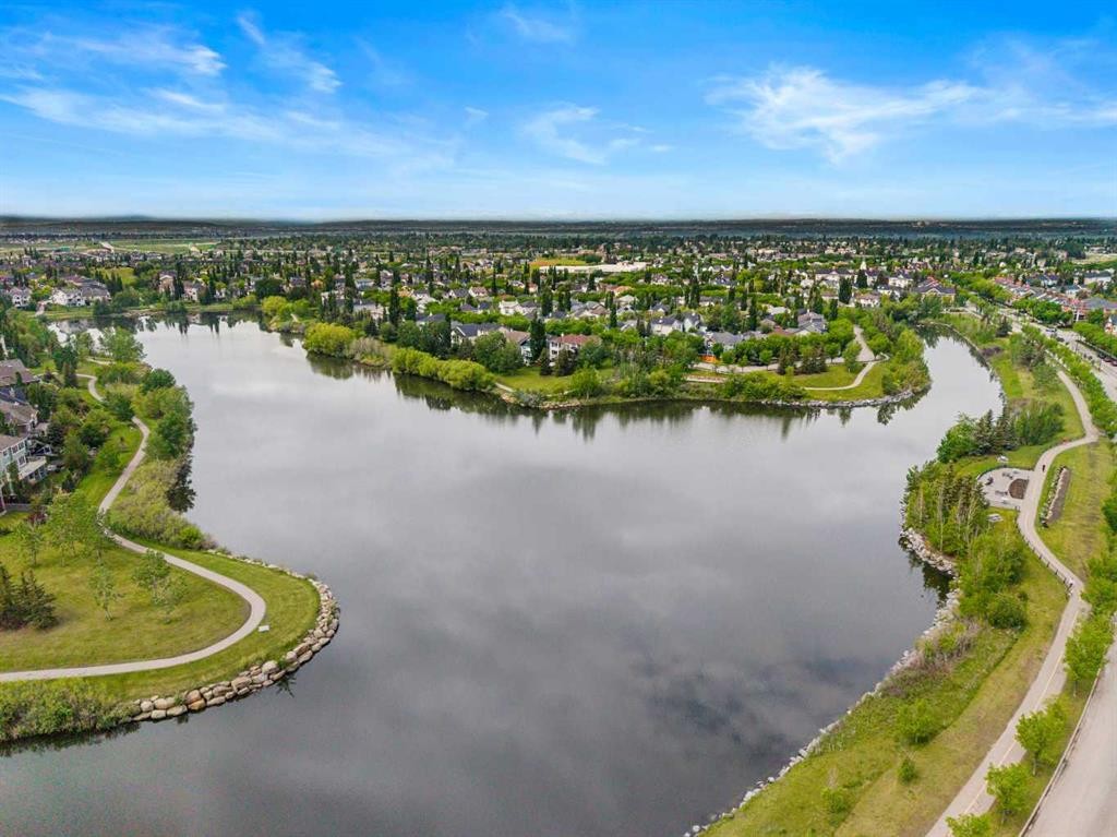 357 Mckenzie Towne Gate Se, Calgary, AB