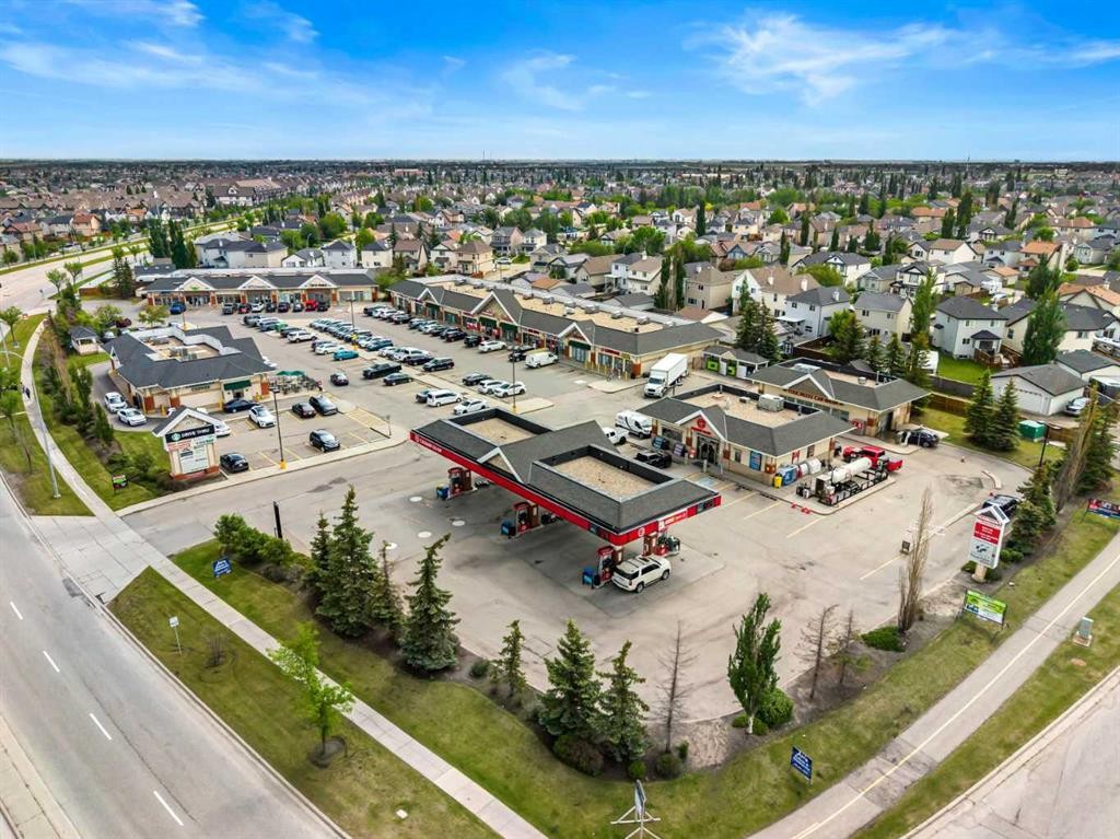 357 Mckenzie Towne Gate Se, Calgary, AB