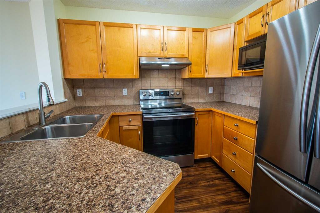 11 Saddlebrook Mews Ne, Calgary, AB