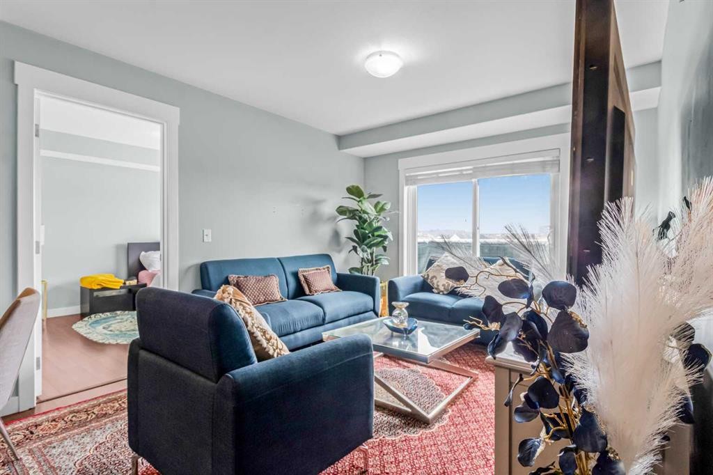 5404-302 Skyview Ranch Drive Ne, Calgary, AB - Indoor Photo Showing Living Room
