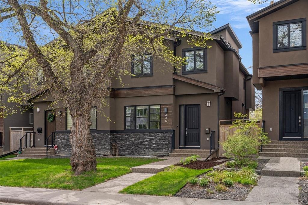 449 28 Avenue Nw, Calgary, AB - Outdoor
