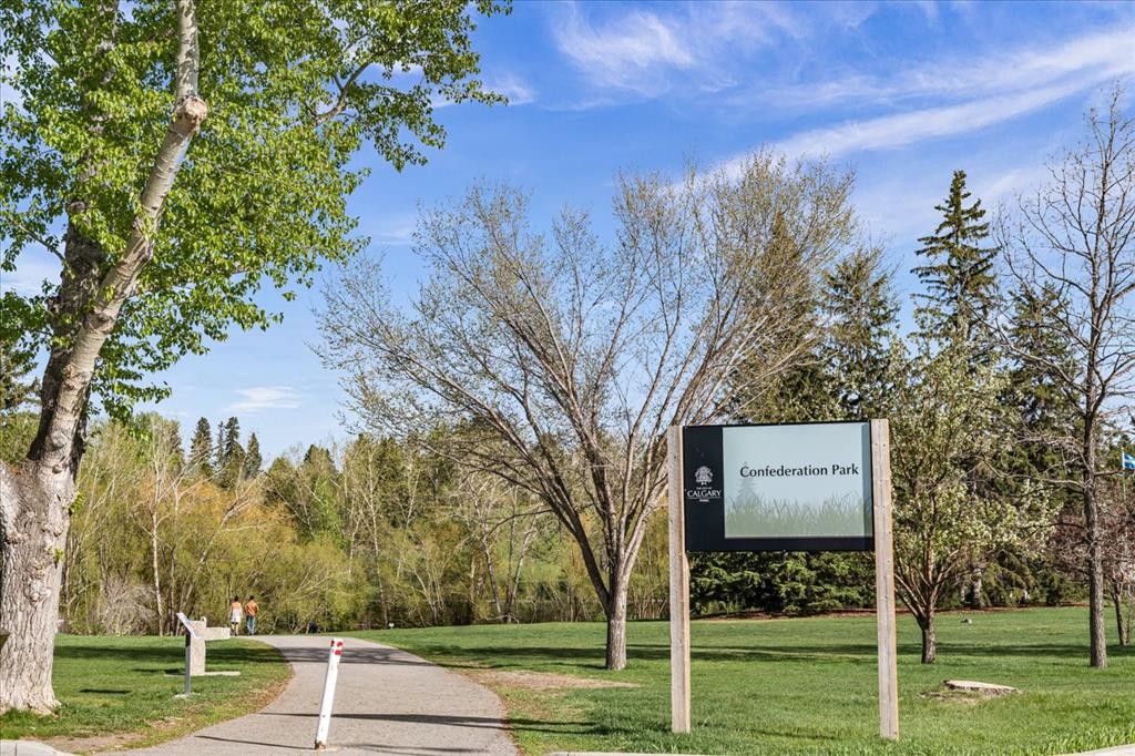 449 28 Avenue Nw, Calgary, AB - Outdoor With View