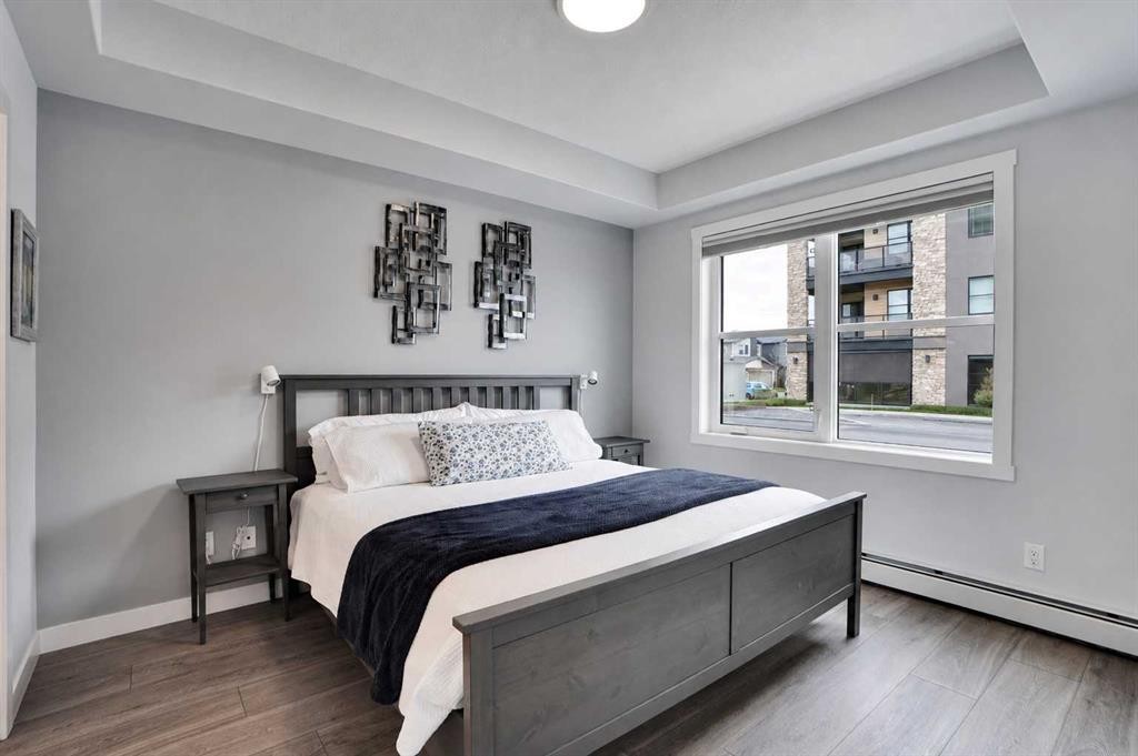 105-55 Wolf Hollow Crescent Se, Calgary, AB - Indoor Photo Showing Bedroom