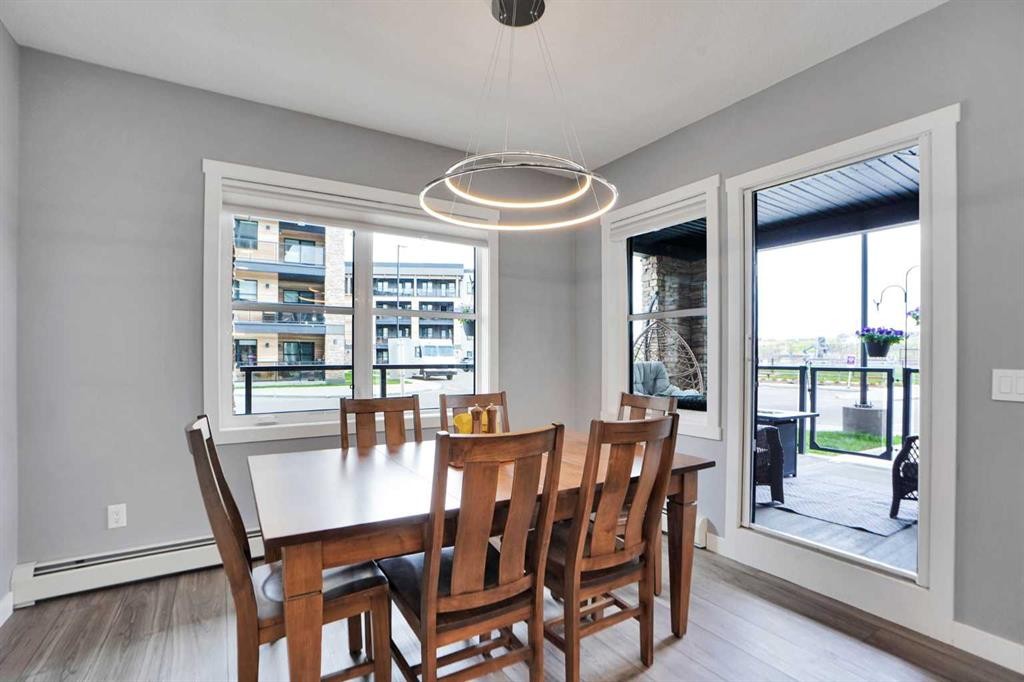 105-55 Wolf Hollow Crescent Se, Calgary, AB - Indoor Photo Showing Dining Room