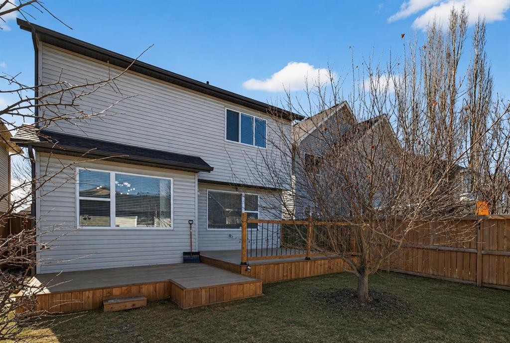 28 Elgin View Se, Calgary, AB - Outdoor