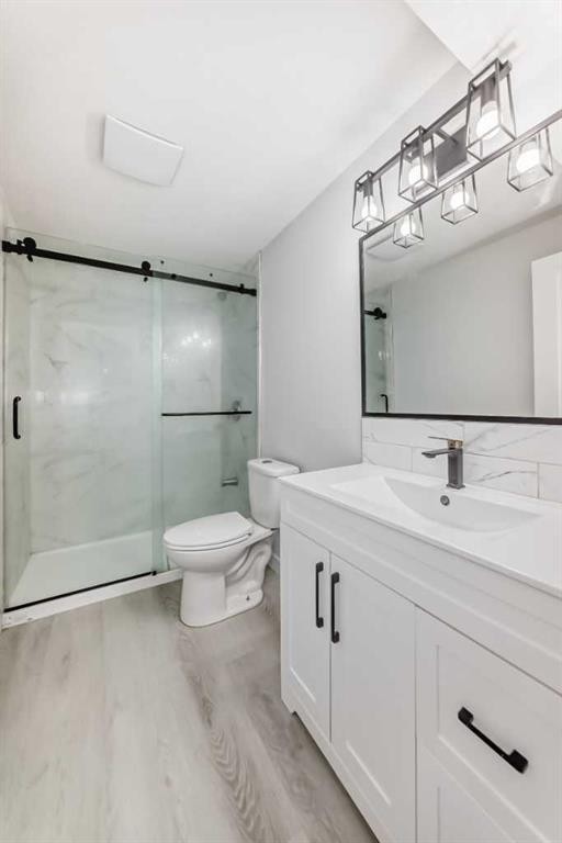 114 Autumn Circle Se, Calgary, AB - Indoor Photo Showing Bathroom