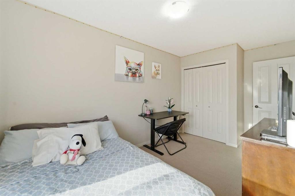 131 Copperpond Row Se, Calgary, AB