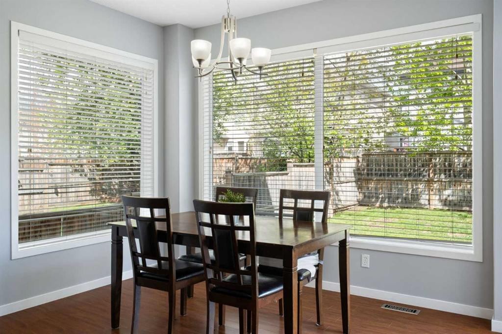 1876 New Brighton Drive Se, Calgary, AB