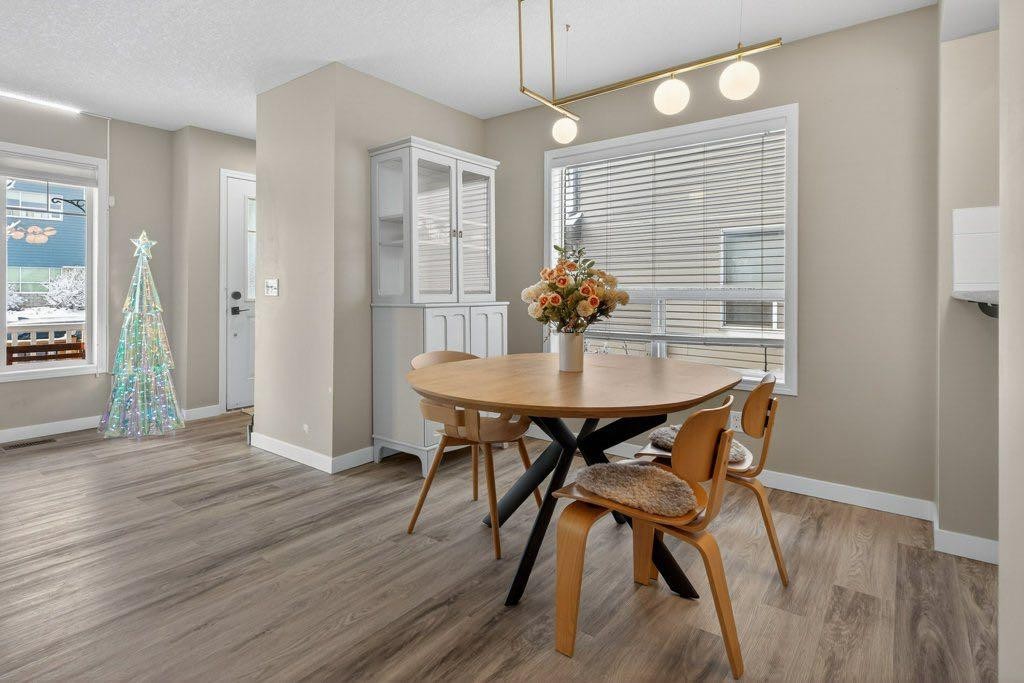 1012 Windsong Drive Sw, Airdrie, AB - Indoor Photo Showing Dining Room