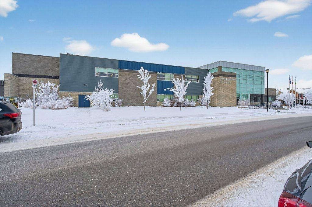 1012 Windsong Drive Sw, Airdrie, AB - Outdoor