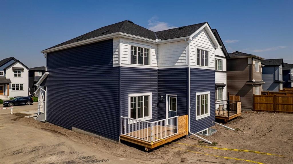 145 Sora Gardens Se, Calgary, AB