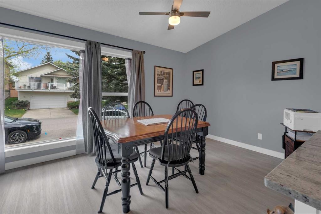 67 Deersaxon Circle Se, Calgary, AB - Indoor Photo Showing Dining Room
