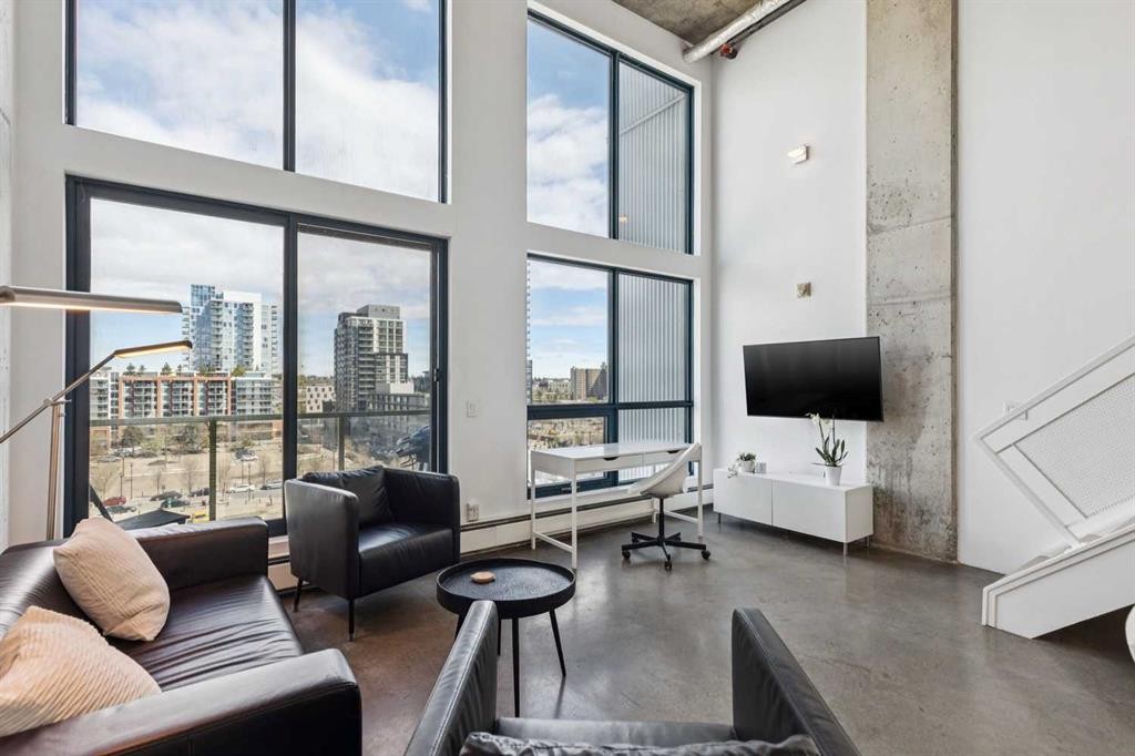 511-535 8 Avenue Se, Calgary, AB - Indoor