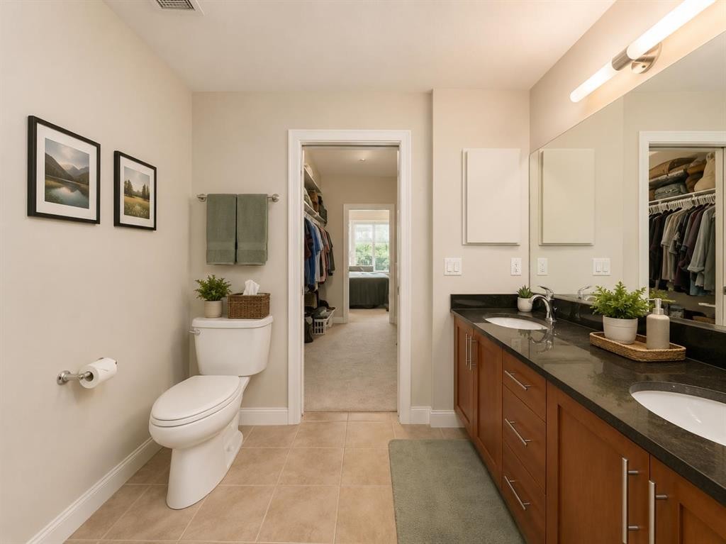 210-1005A Westmount Drive, Strathmore, AB - Indoor Photo Showing Bathroom