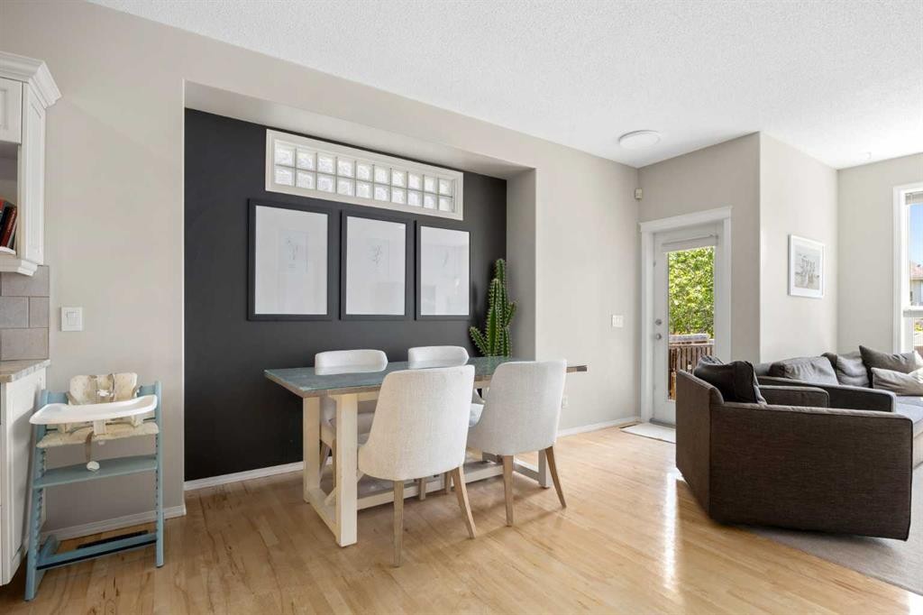 138 Cranwell Close Se, Calgary, AB - Indoor Photo Showing Other Room