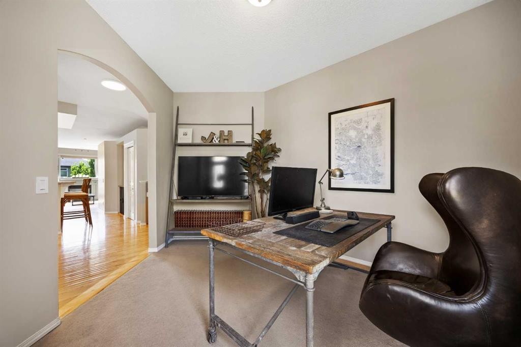 138 Cranwell Close Se, Calgary, AB - Indoor Photo Showing Office