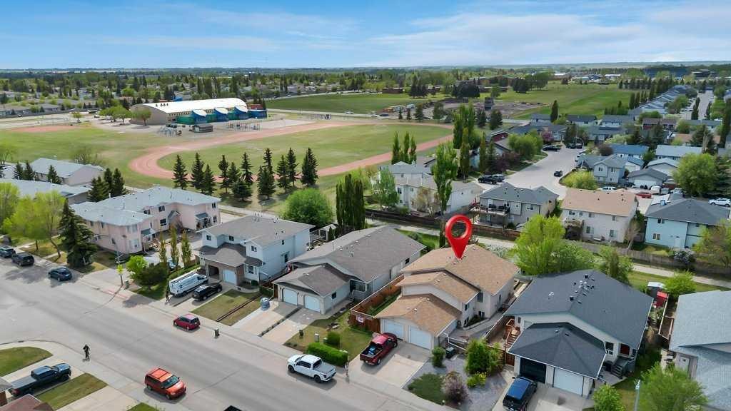 312 Strathaven Drive, Strathmore, AB - Outdoor With View