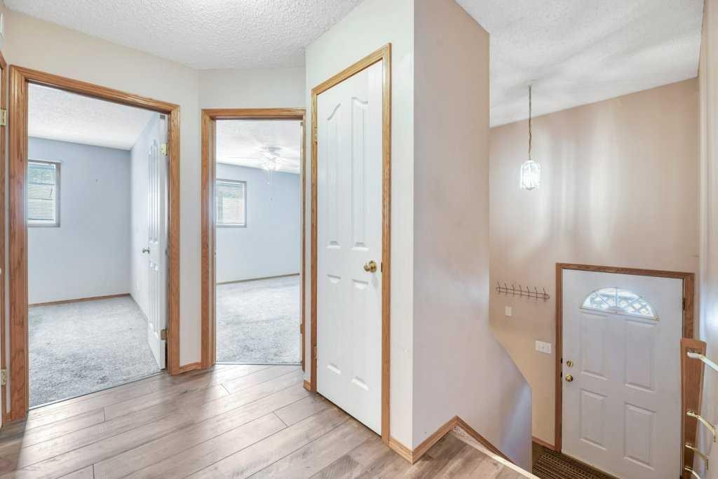 312 Strathaven Drive, Strathmore, AB - Indoor Photo Showing Other Room