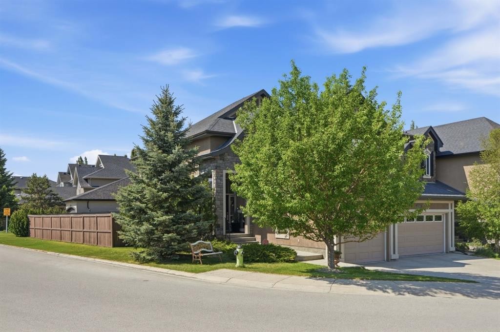 105 Cranridge Heights Se, Calgary, AB - Outdoor