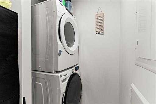 2424-76 Cornerstone Passage Ne, Calgary, AB - Indoor Photo Showing Laundry Room