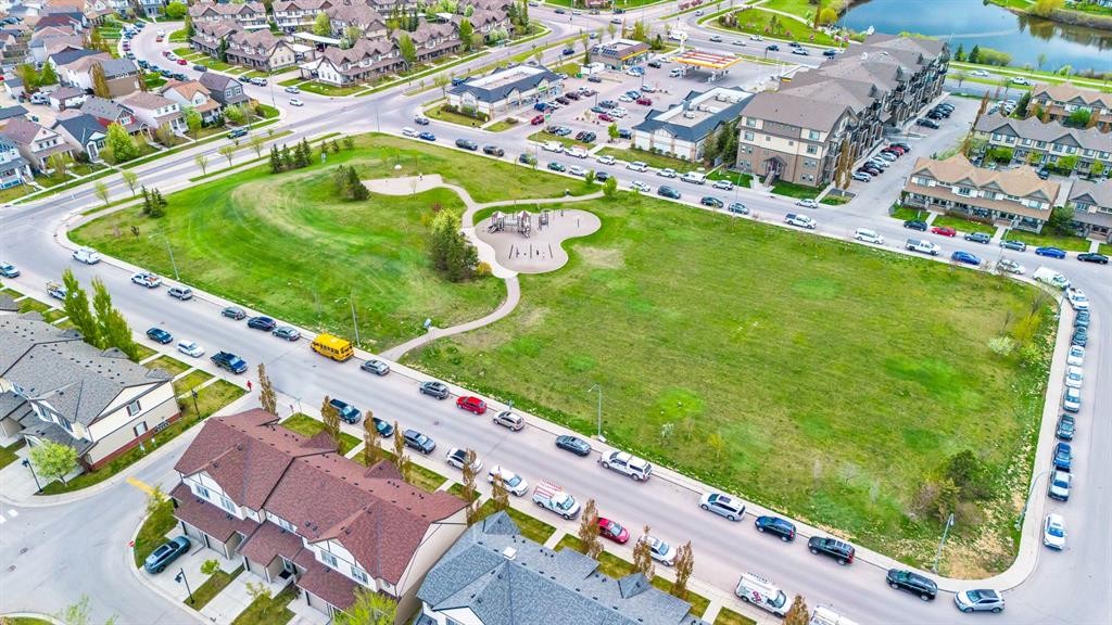 425 Copperpond Landing Se, Calgary, AB - Outdoor With View