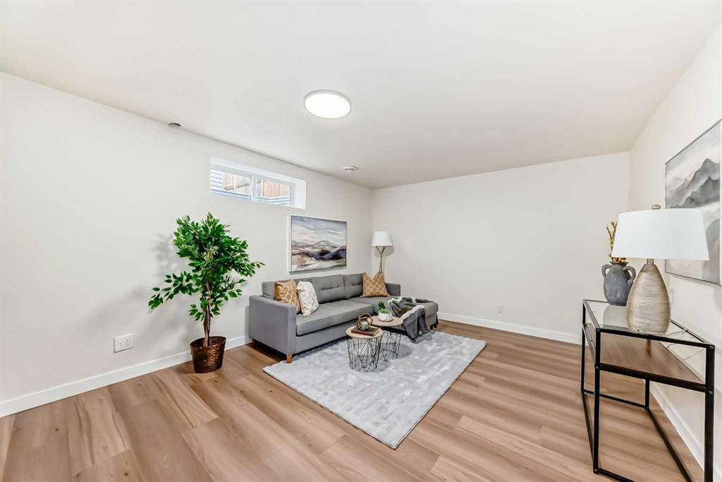 936 Cranston Drive Se, Calgary, AB - Indoor Photo Showing Living Room
