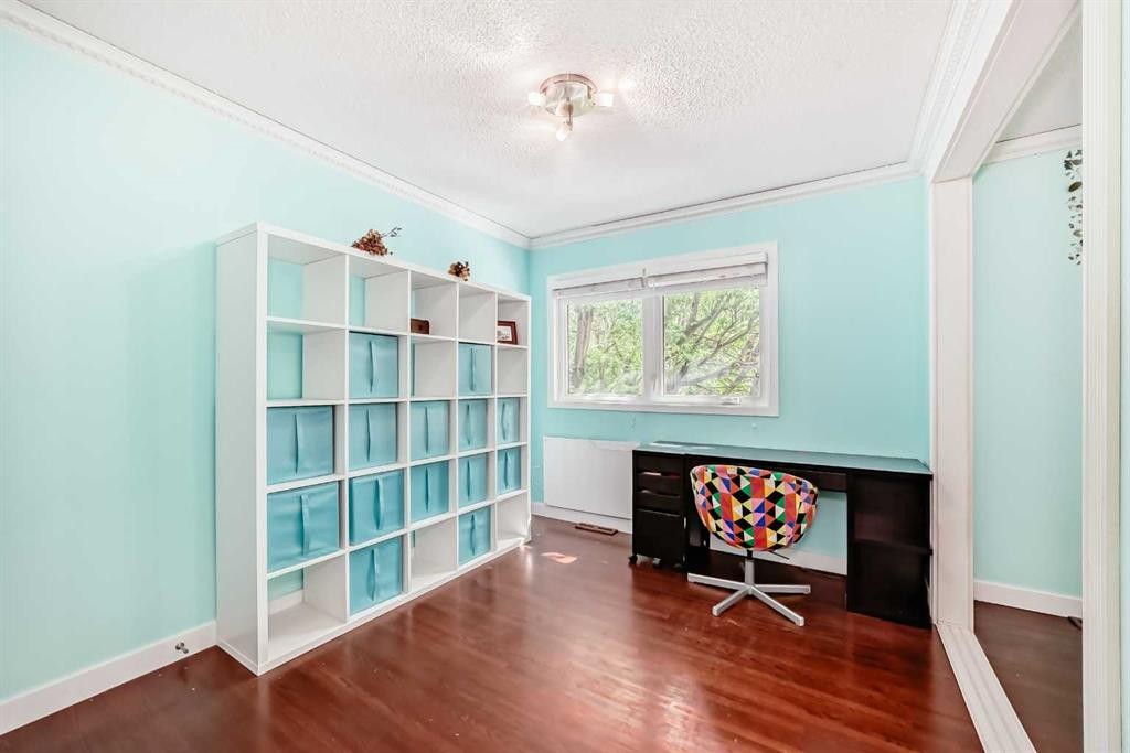 10412 Willowcrest Road Se, Calgary, AB - Indoor