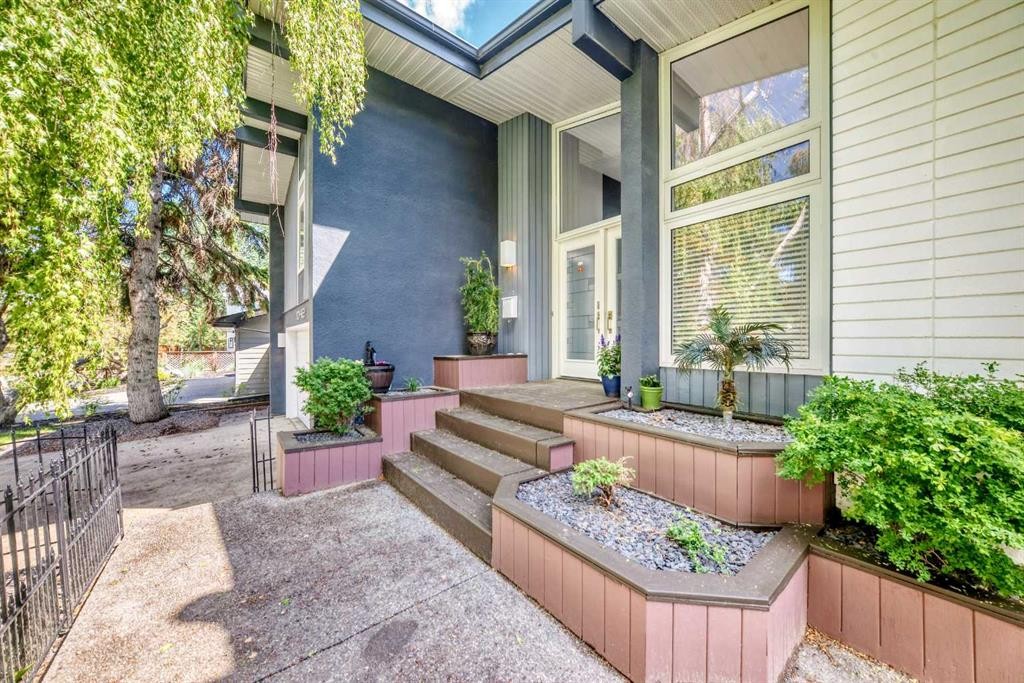 10412 Willowcrest Road Se, Calgary, AB - Outdoor With Deck Patio Veranda With Exterior