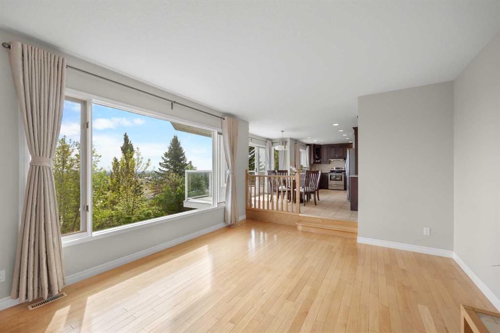 2740 Signal Ridge View Sw, Calgary, AB - Indoor