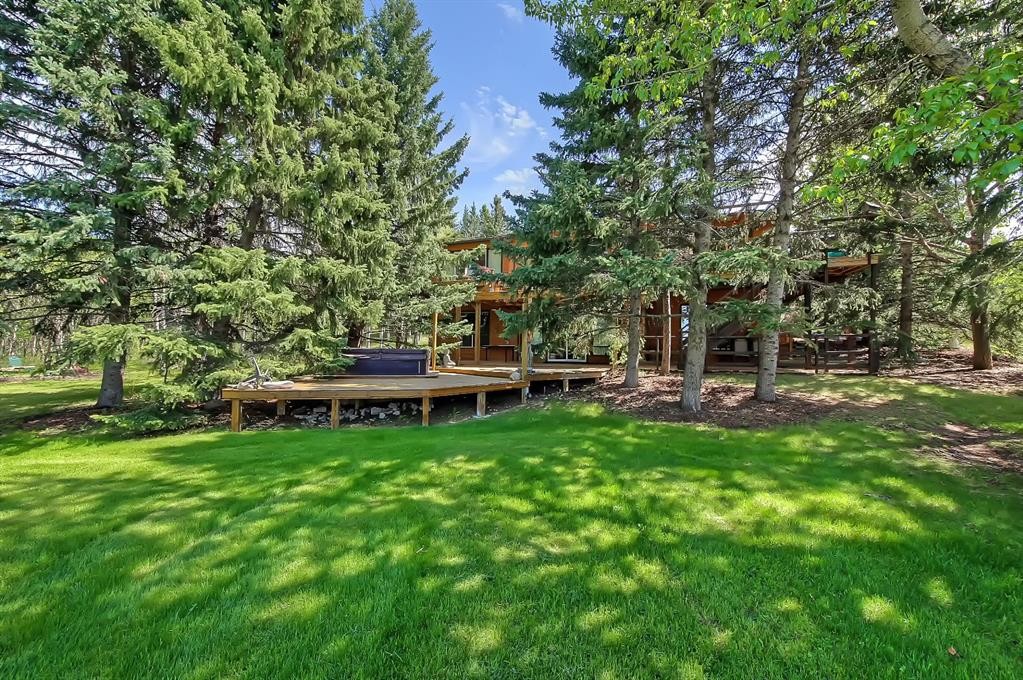75 Anatapi Lane Sw, Calgary, AB