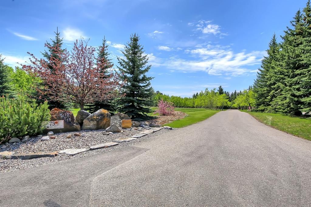 75 Anatapi Lane Sw, Calgary, AB