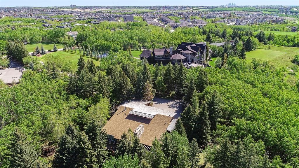 75 Anatapi Lane Sw, Calgary, AB