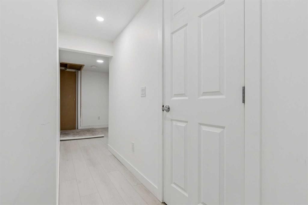 223 Carrington Circle Nw, Calgary, AB - Indoor Photo Showing Other Room
