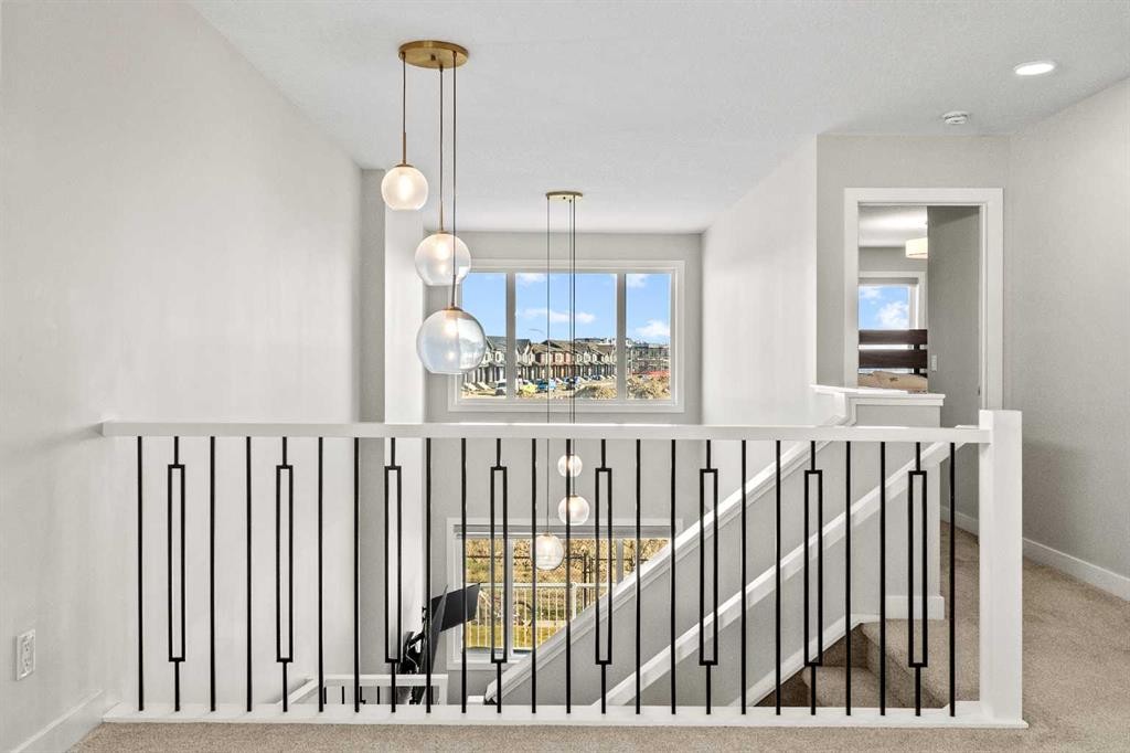 283 Belvedere Drive Se, Calgary, AB - Indoor Photo Showing Other Room