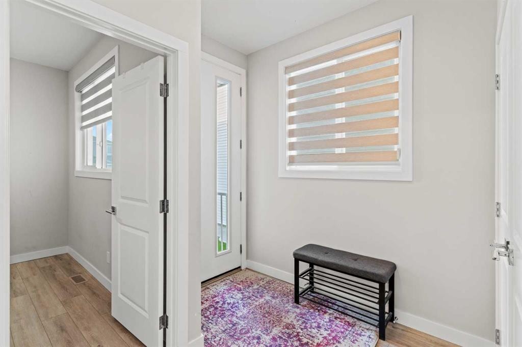 283 Belvedere Drive Se, Calgary, AB - Indoor Photo Showing Other Room