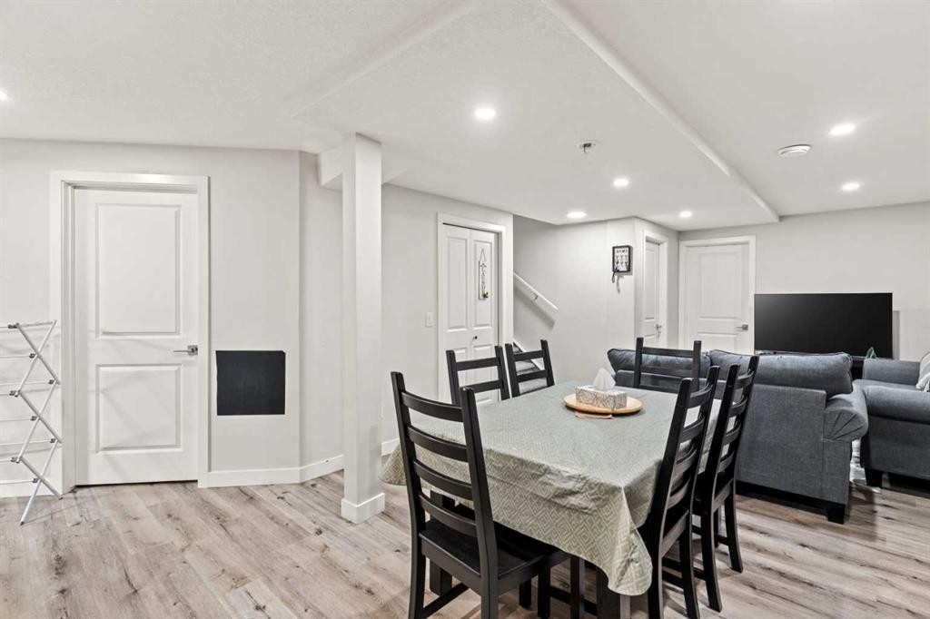 283 Belvedere Drive Se, Calgary, AB - Indoor Photo Showing Dining Room